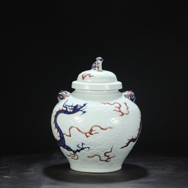 Old collection of Yuan Dynasty blue and white underglaze red carved sea dragon pattern dog head large lidded jar - Image 9