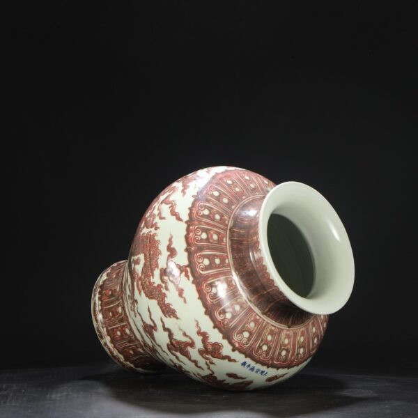 Old collection of Ming Dynasty Xuande underglaze red cloud dragon pattern large jar - Image 5