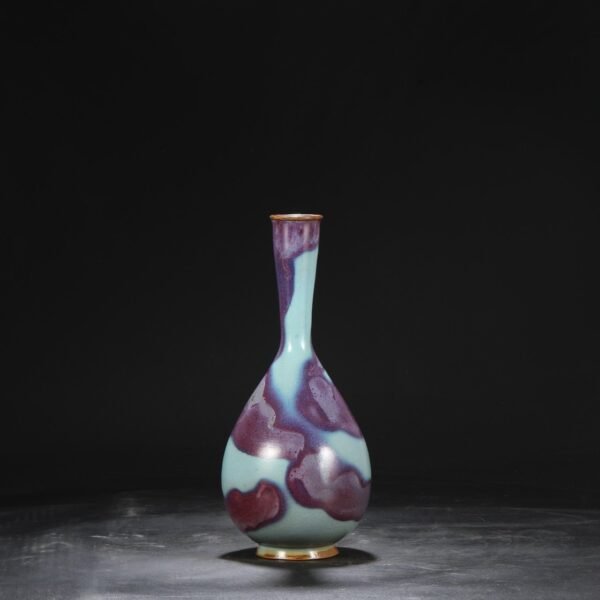 Old Collection Northern Song Dynasty Jun Kiln Purple-Red Spot Imperial Court Bold Bottle "Qianlong Imperial Title" - Image 2