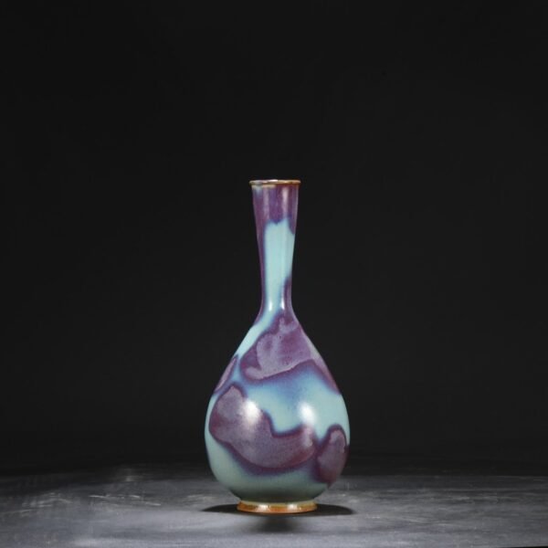Old Collection Northern Song Dynasty Jun Kiln Purple-Red Spot Imperial Court Bold Bottle "Qianlong Imperial Title" - Image 4