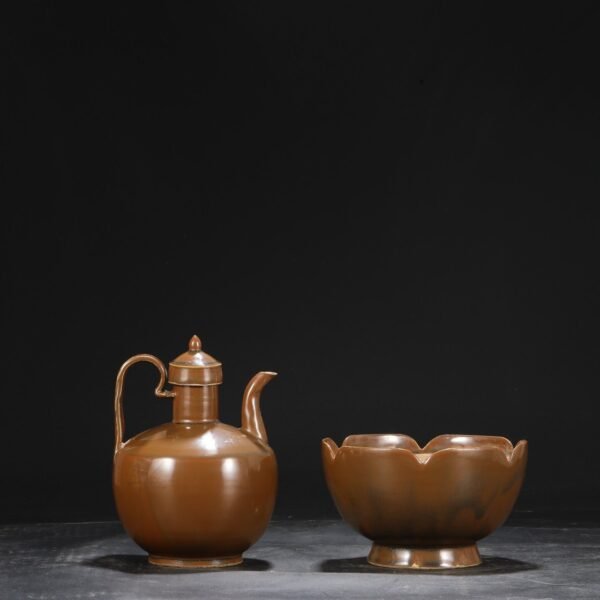 A set of purple gold glaze wine warmer from Ding kiln in the Northern Song Dynasty. - Image 2