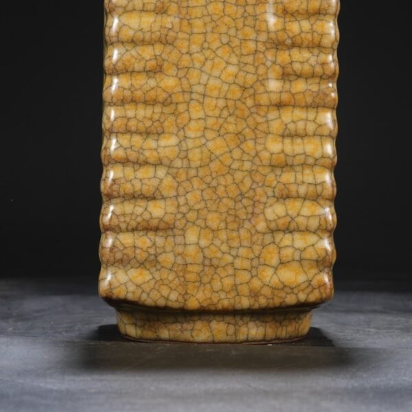 Beige glaze imperial imperial vase from the Northern Song Dynasty, old collection, Cong-style vase, "Inscribed by Emperor Qianlong" - Image 3
