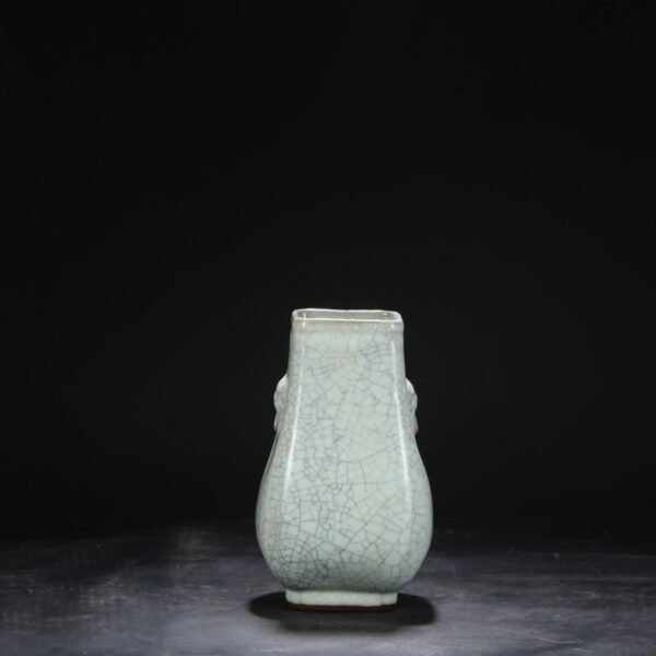 Old collection of Southern Song Dynasty official kiln green glaze animal ear square bottle "Yujinyuan" - Image 6