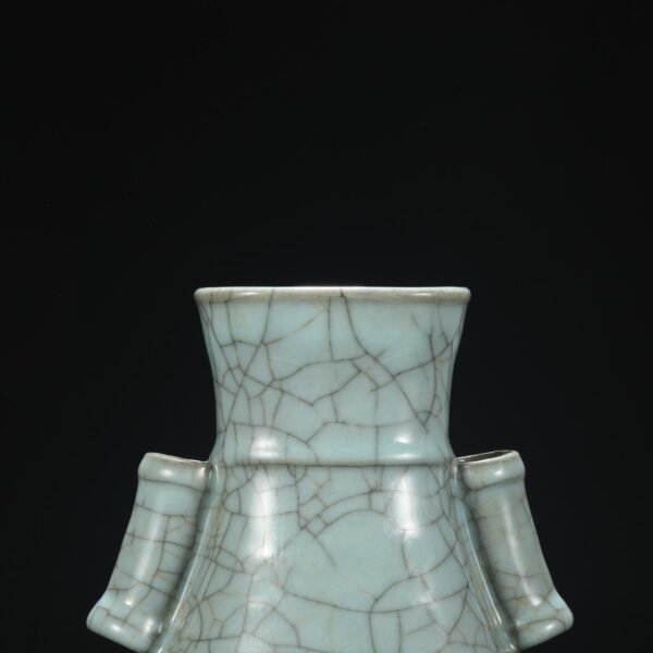 Old collection of Southern Song Dynasty official kiln green glaze imperial palace Guan Er bottle "Yujinyuan" - Image 8