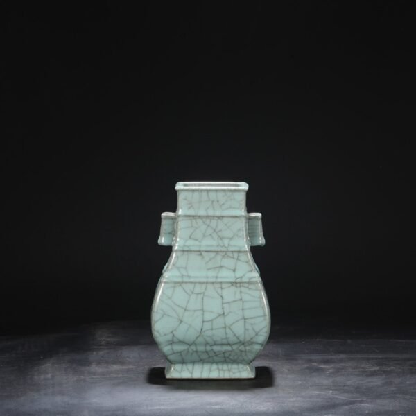 An old Southern Song Dynasty imperial green-glazed square-shaped bottle with pierced ears, inscribed by Emperor Qianlong. - Image 3