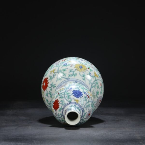 Old collection of Ming Chenghua Doucai entwined lotus gourd bottle - Image 4