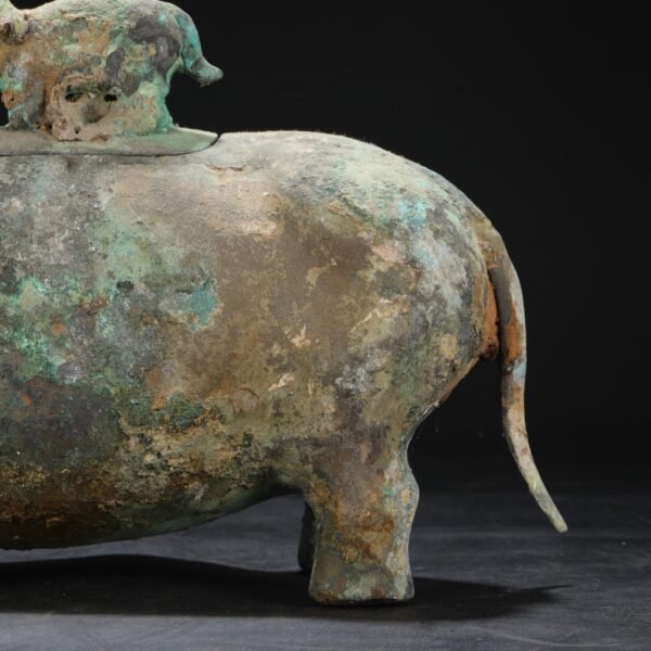 The size of the bronze beast statue of the Han Dynasty in the old collection - Image 2