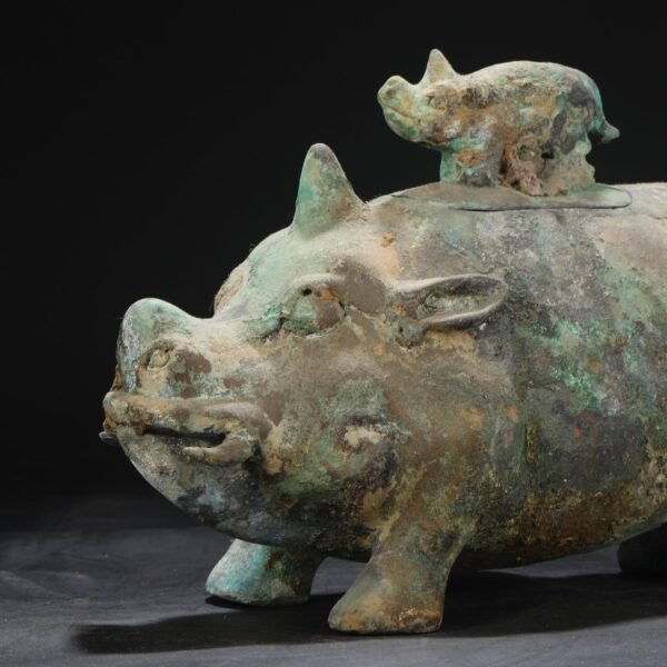 The size of the bronze beast statue of the Han Dynasty in the old collection - Image 9