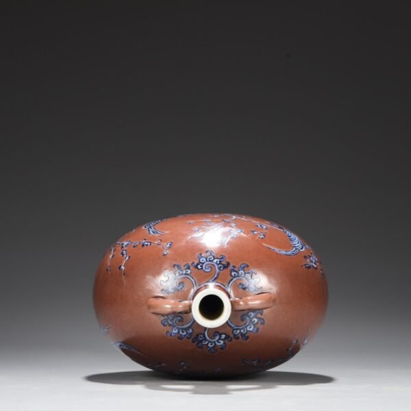 Old Collection Ming Dynasty Xuande Purple Gold Glaze Blue and White Happy Eyebrows Baoyue Vase - Image 3