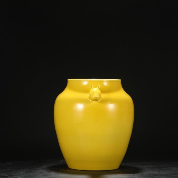 Old collection of Ming Dynasty Hongzhi Jiaohuang glaze dog head large jar - Image 4