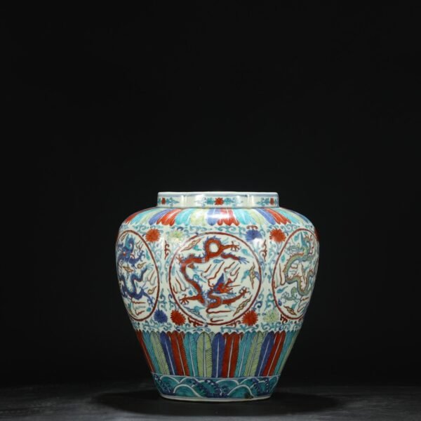 Old collection of Ming Dynasty Jiajing blue and white five-color window dragon pattern melon ridge large jar - Image 4
