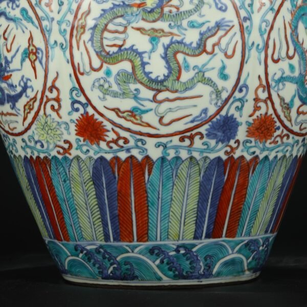 Old collection of Ming Dynasty Jiajing blue and white five-color window dragon pattern melon ridge large jar - Image 5
