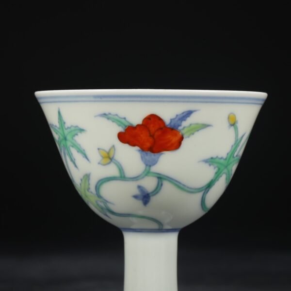 Old collection of Ming Dynasty Chenghua Doucai twined flower high-foot cup - Image 3