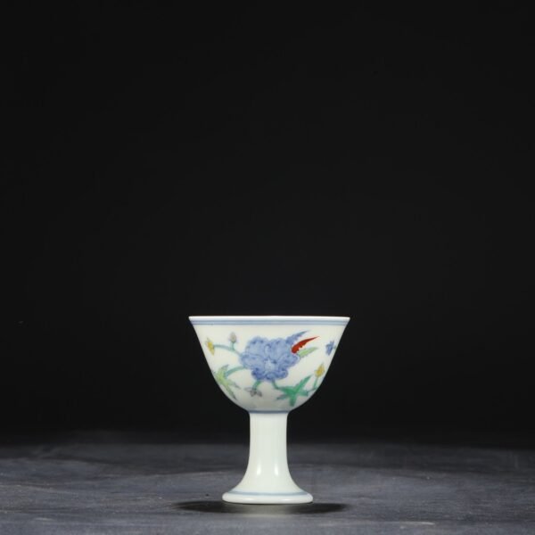 Old collection of Ming Dynasty Chenghua Doucai twined flower high-foot cup - Image 6