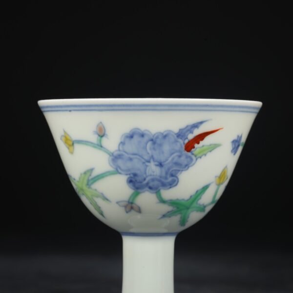 Old collection of Ming Dynasty Chenghua Doucai twined flower high-foot cup - Image 7