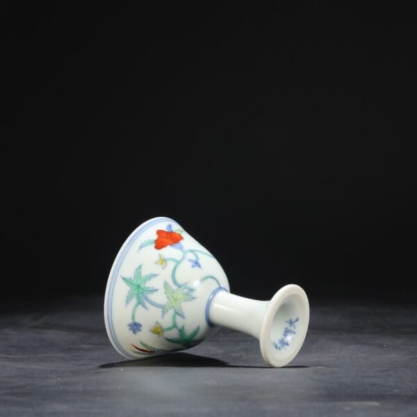 Old collection of Ming Dynasty Chenghua Doucai twined flower high-foot cup - Image 8
