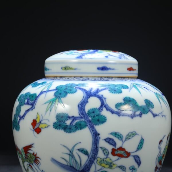 Old collection of Ming Dynasty Chenghua Doucai Pine Crane Longevity Tianzi Covered Jar - Image 9