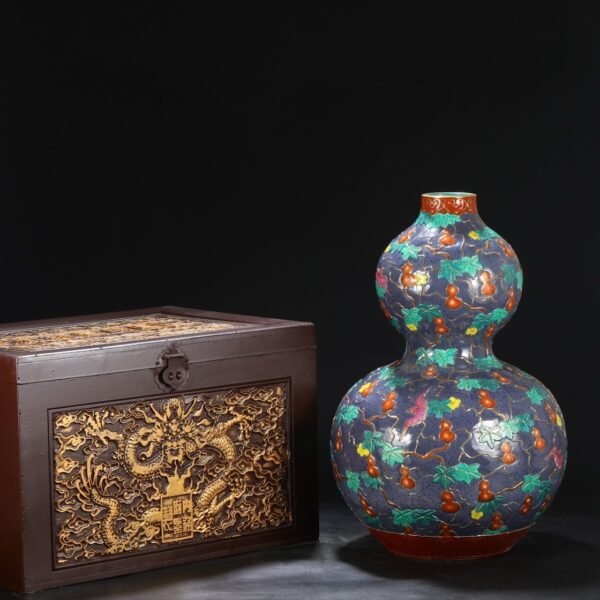 Old collection of Qing Dynasty Qianlong Famille Rose Stacked Sculpture Gourd Large Gourd Vase