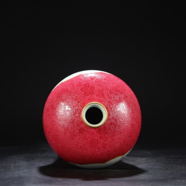Old collection of Qing Dynasty Yongzheng powder enamel window ink color alum red landscape large plum vase - Image 5