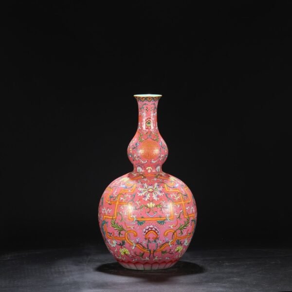 Old collection of Qing Dynasty Qianlong powder enamel twined flower large gourd vase - Image 2