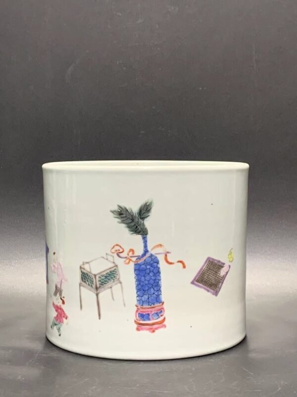 Qing Yongzheng pastel Sanniang Jiaozi pen holder - Image 2
