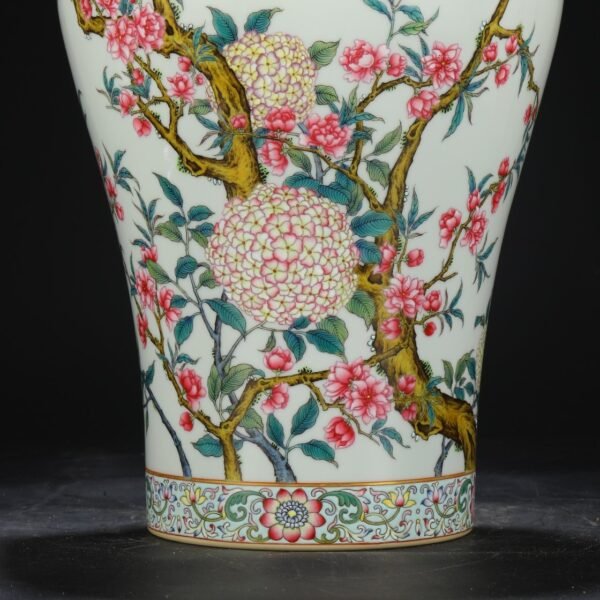 Old collection of Qing Dynasty Yongzheng powder enamel flower and bird large plum vase - Image 2