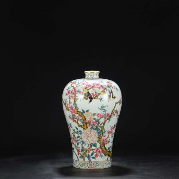 Old collection of Qing Dynasty Yongzheng powder enamel flower and bird large plum vase - Image 4