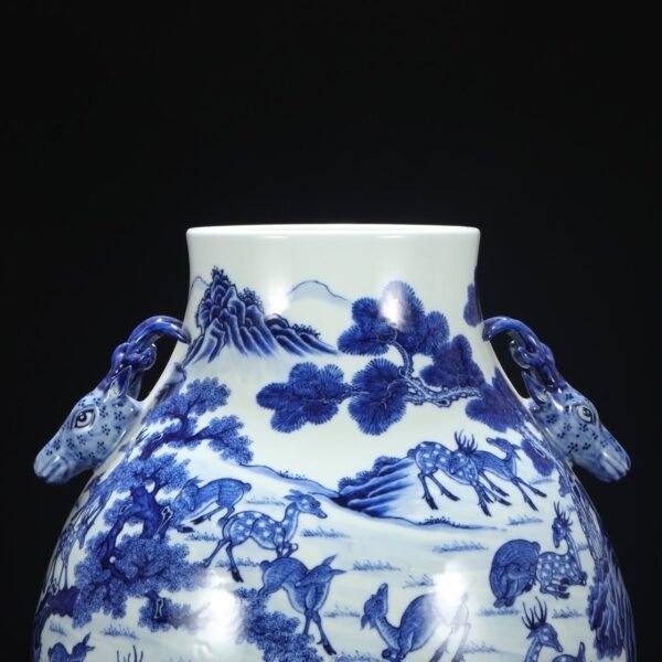Old collection of Qing Dynasty Qianlong blue and white deer pattern deer ears large vase - Image 2