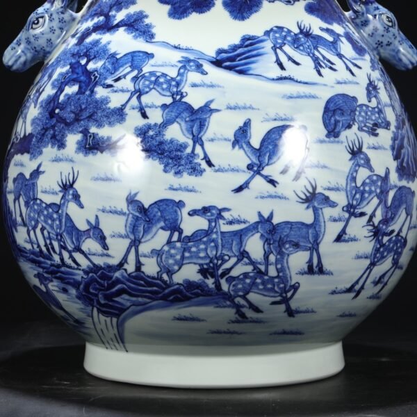 Old collection of Qing Dynasty Qianlong blue and white deer pattern deer ears large vase - Image 5