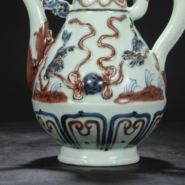 Old Collection Yuan Dynasty Blue and White Underglaze Red Sculpture Lion Hydrangea Dragon Handle Dog Head Pot - Image 7