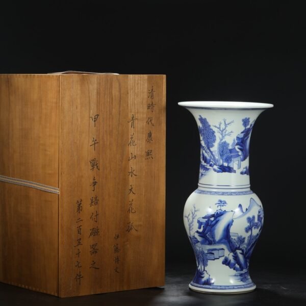 Old Collection Qing Dynasty Kangxi Blue and White Landscape and Figure Large Flower Solitary