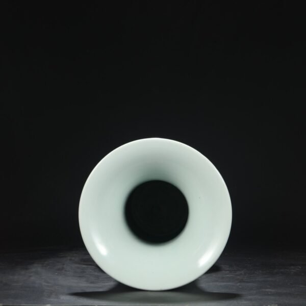 Old Collection Qing Dynasty Kangxi Blue and White Landscape and Figure Large Flower Solitary - Image 5