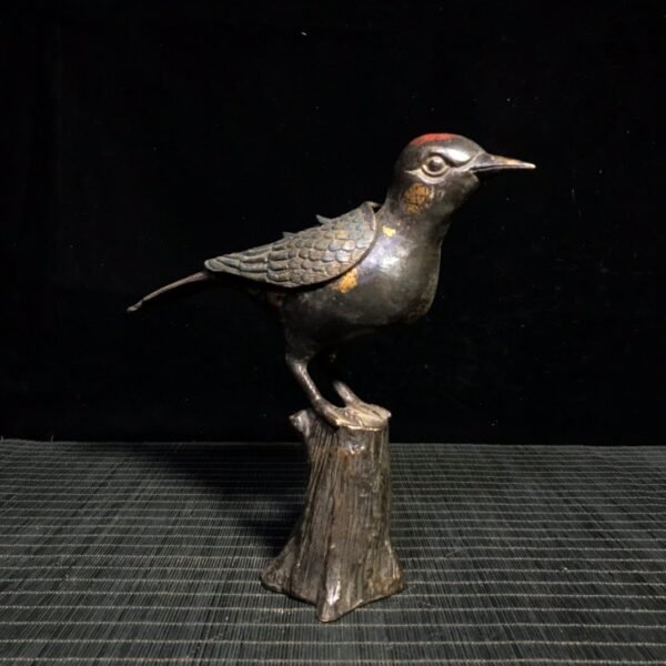 A rare gold and cinnabar colored bird stove - Image 5