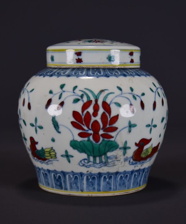 Old Collection of Ming Chenghua Doucai Lotus Pond Pattern Jar