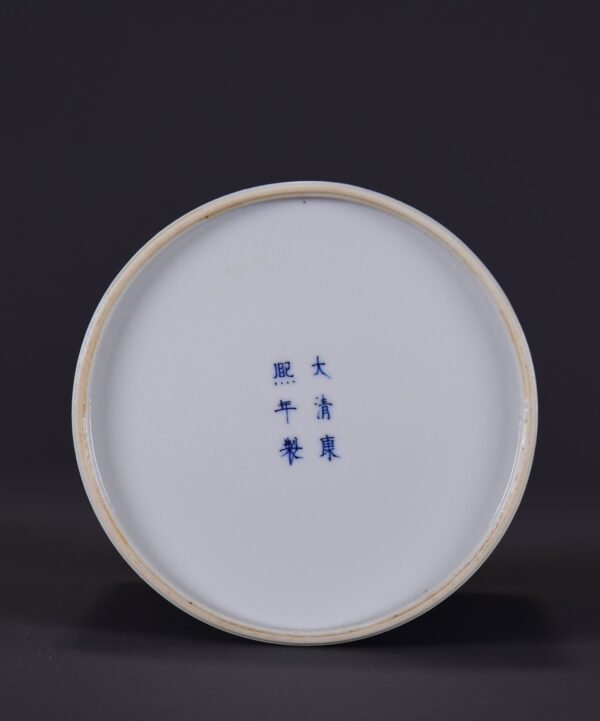old Qing Kangxi blue and white Eighteen Arhats pen holder - Image 8