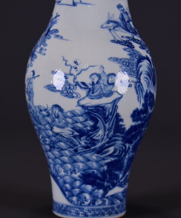 old Qing Kangxi blue and white Eight Immortals Guanyin statue - Image 5