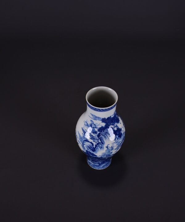 old Qing Kangxi blue and white Eight Immortals Guanyin statue - Image 8