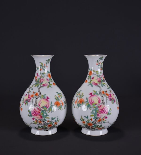 old collection of Qing Yongzheng period jade pot spring with a picture of a hundred pomegranate seed - Image 2