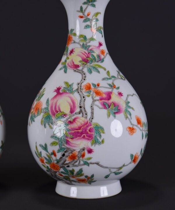 old collection of Qing Yongzheng period jade pot spring with a picture of a hundred pomegranate seed - Image 8