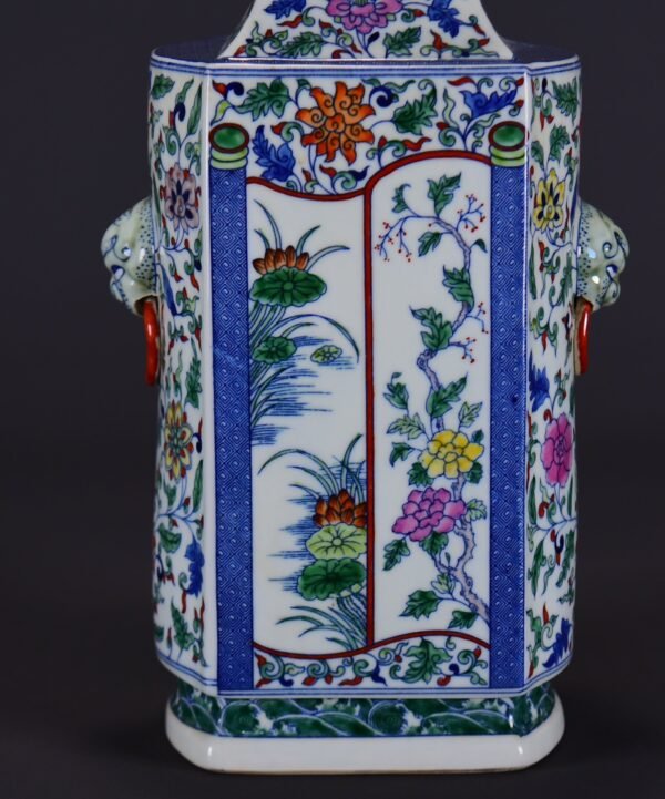 Old collection of Qing Dynasty Qianlong Doucai opening four seasons flower pattern - Image 6