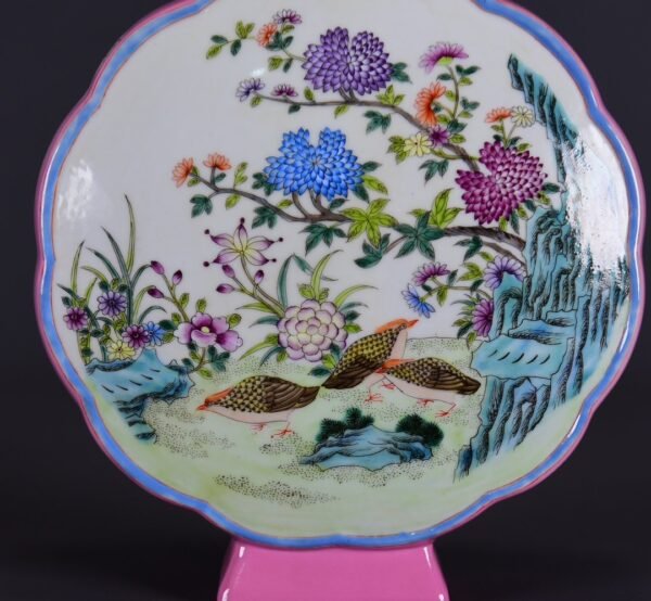 old collection of Qing Dynasty Qianlong famille rose flower and bird double-eared flat vase - Image 7