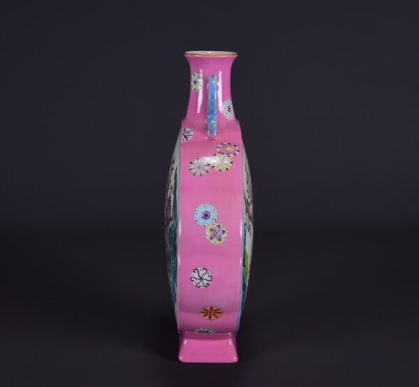 old collection of Qing Dynasty Qianlong famille rose flower and bird double-eared flat vase - Image 8