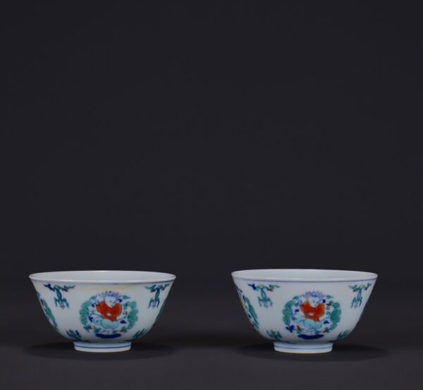 Old collection of Ming Chenghua Doucai baby play cup - Image 4