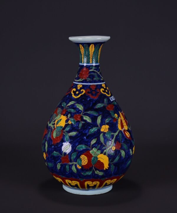 old Ming Xuande blue ground multicolored loquat ribbon bird pattern jade pot - Image 2
