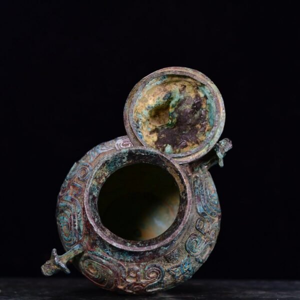 Panlong Round Bottle from the Western Zhou Dynasty - Image 3