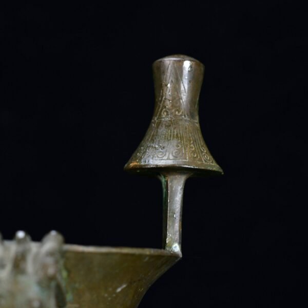 Bronze Jia from the Han Dynasty - Image 4