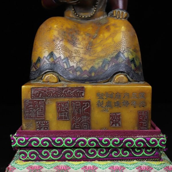 Collection of Shoushan stone hand-carved and painted seals of Emperor Daoguang - Image 8