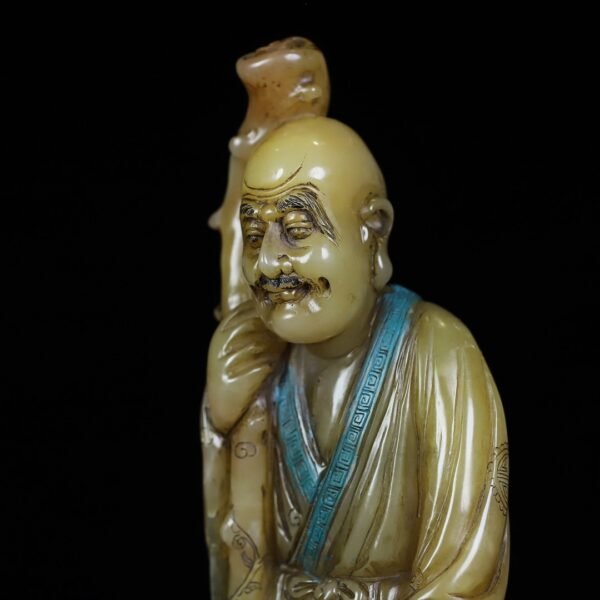 Old collection of wooden box Shoushan stone Arhat ornaments - Image 2