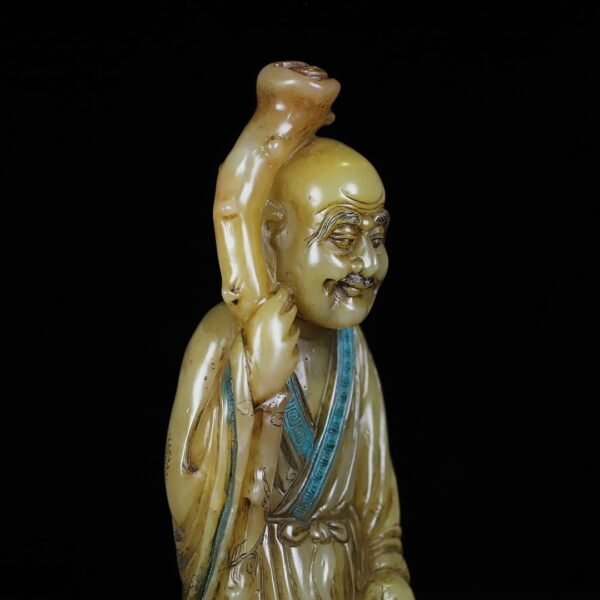 Old collection of wooden box Shoushan stone Arhat ornaments - Image 5
