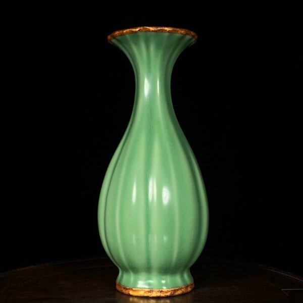Song Longquan kiln plum green glaze flower mouth vase - Image 7